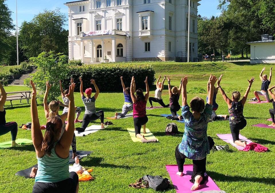 YOGA IN THE PARK